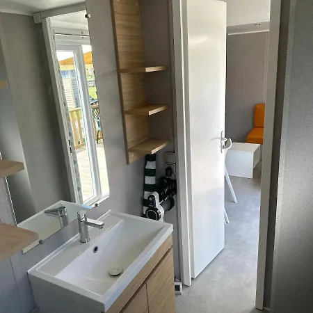 Mobil Home 6 Places Tout Confort Saint-Georges-de-Didonne Exterior photo
