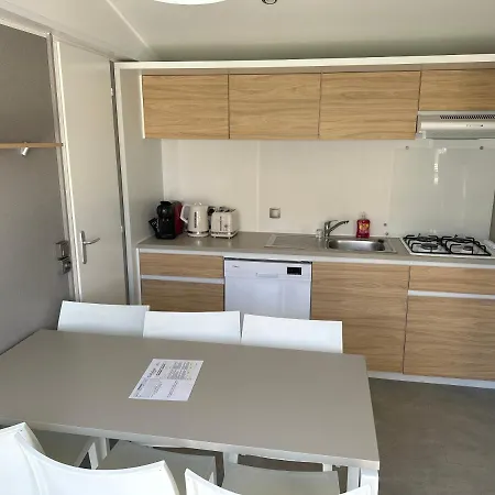 Mobil Home 6 Places Tout Confort Saint-Georges-de-Didonne Exterior photo
