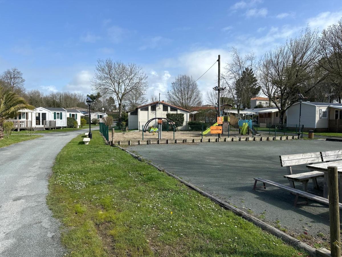 Mobil 6 Places Confort Campsite *